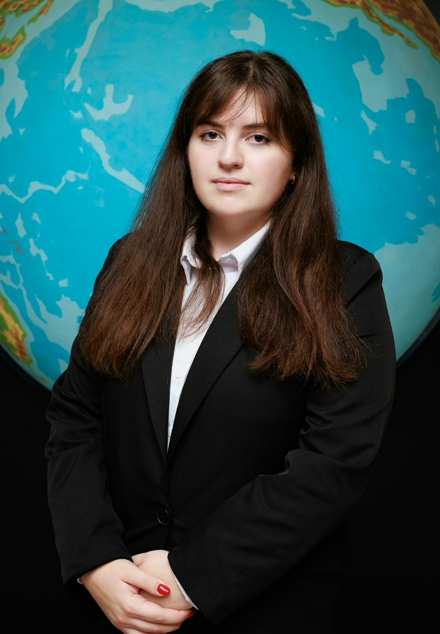 Эвелина Джаноян